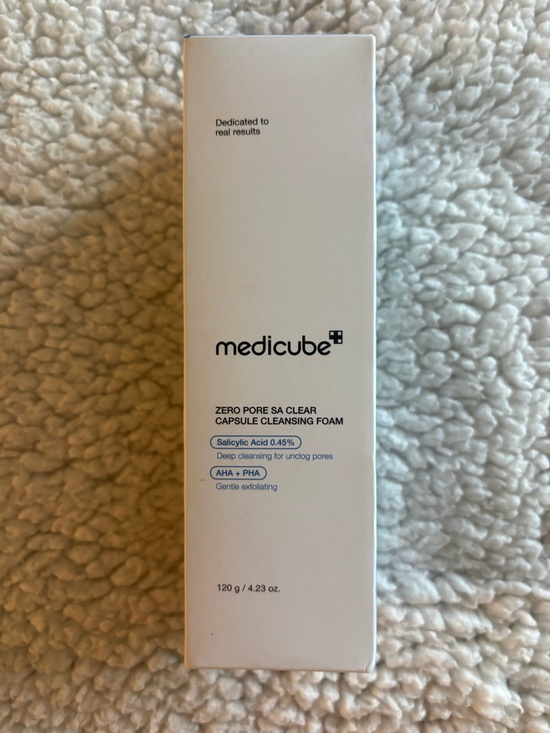 Medicube Other - Medicube Zero Pore SA Clear Capsule Cleansing Foam — White